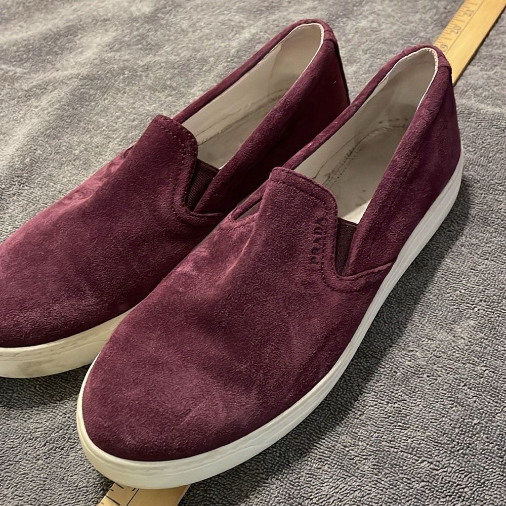 Prada Plum Purple Women’s Suede slip on shoes size EUR 37.5 / US 7.5 - 8 - Picture 2 of 10